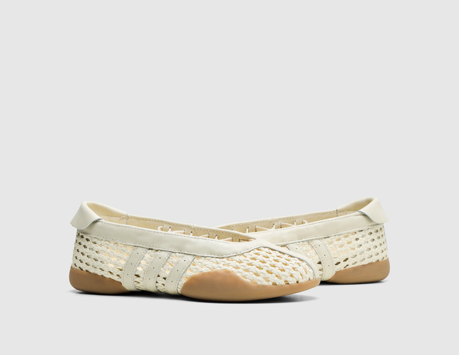 adidas Originals Women's Taekwondo Mei Ballet / Cream White