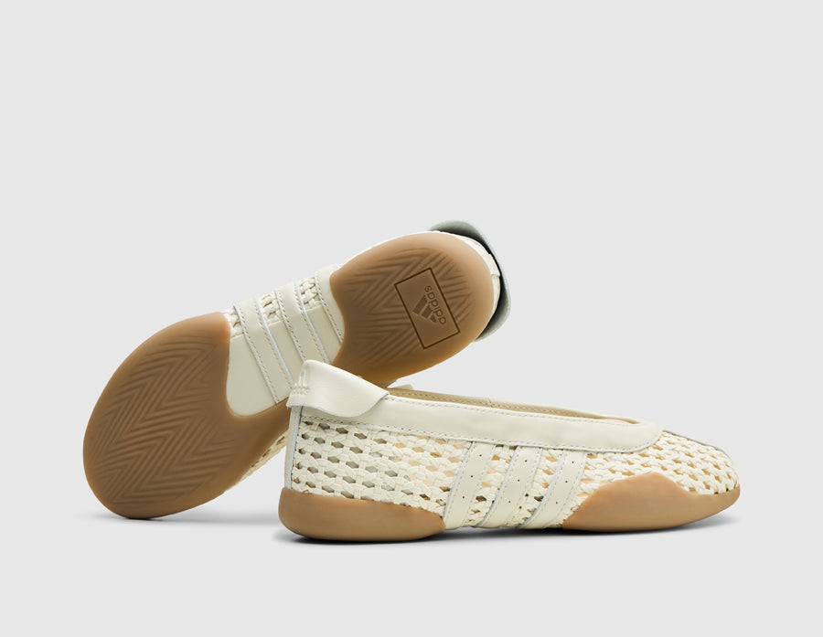 adidas Originals Women's Taekwondo Mei Ballet / Cream White
