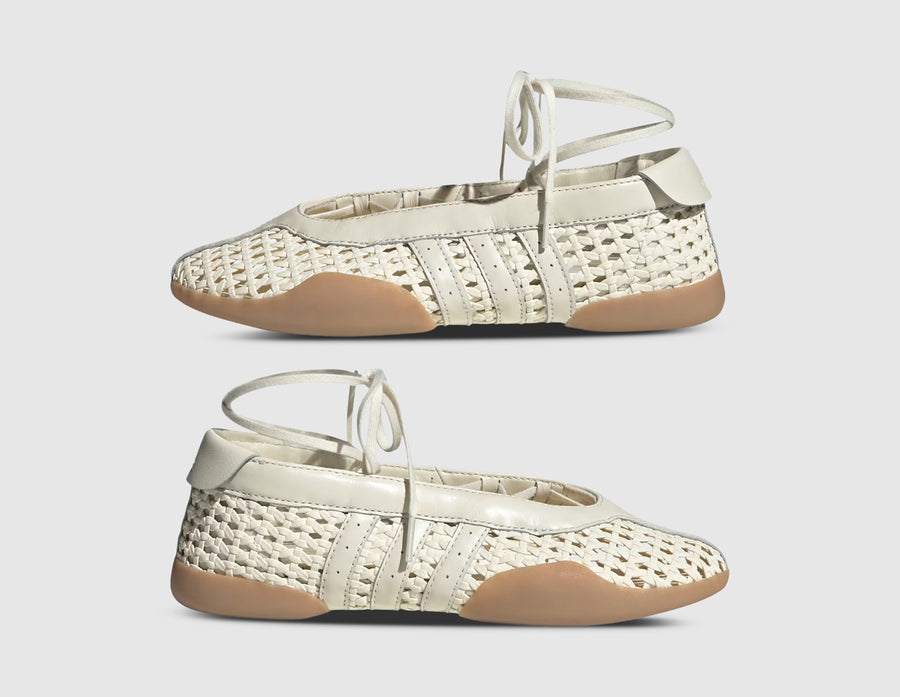adidas Originals Women's Taekwondo Mei Ballet / Cream White