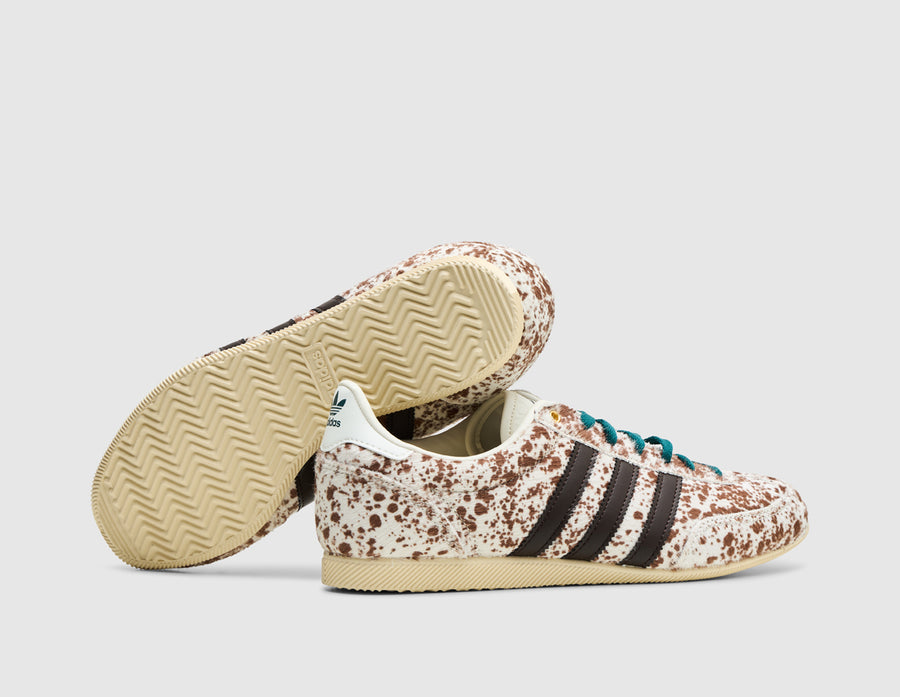 adidas Originals Women's Japan Off White / Dark Brown