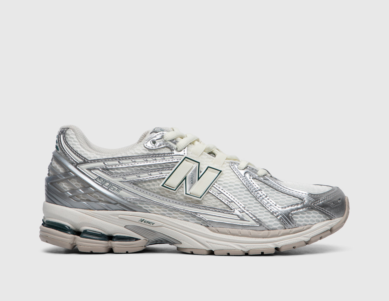 New Balance 1906 – size? Canada