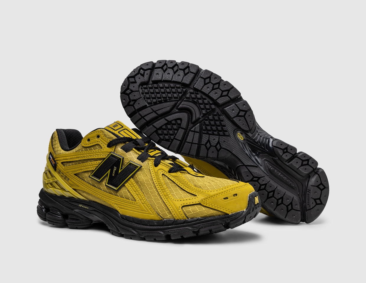 ヨ*コ様 New Balance M1906RHA 楽天市場】New Balance ニューバランス スニーカー M1906RHA GRAY