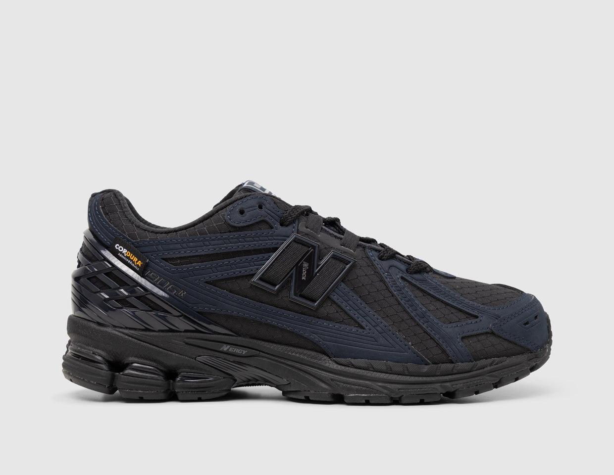 New Balance M1906 Cordura Outerspace / Black – size? Canada