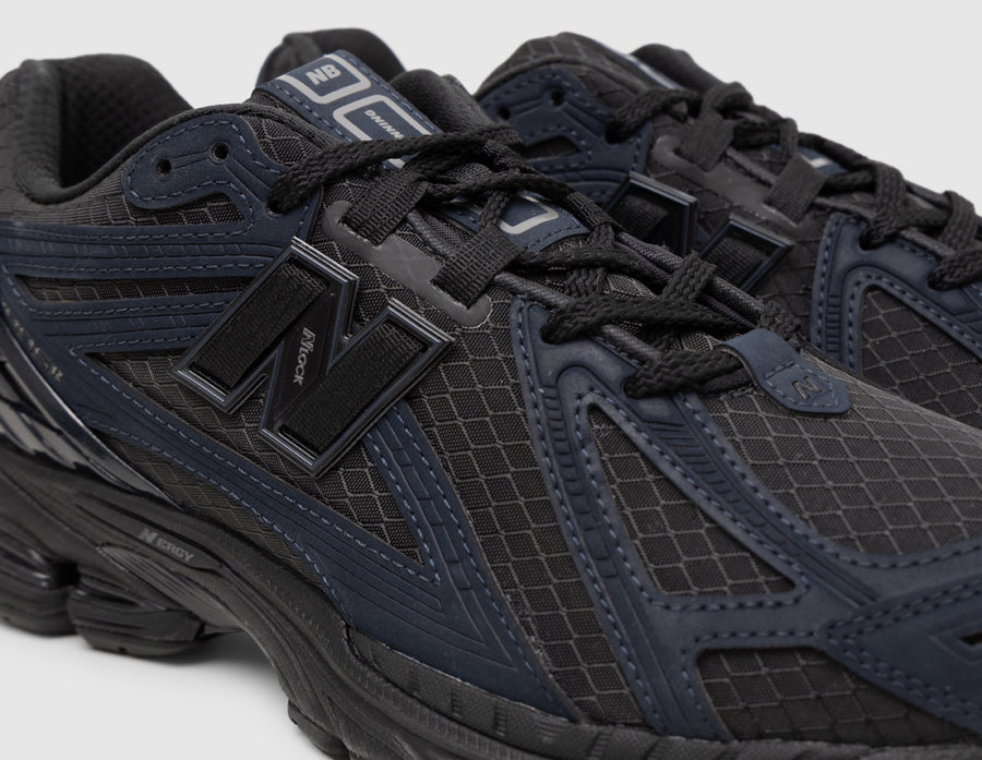 New Balance M1906 Cordura Outerspace / Black