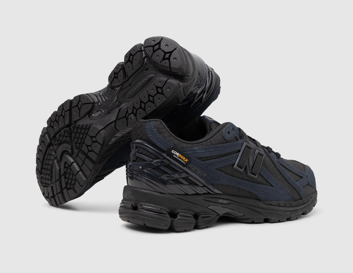 New Balance M1906 Cordura Outerspace / Black – size? Canada