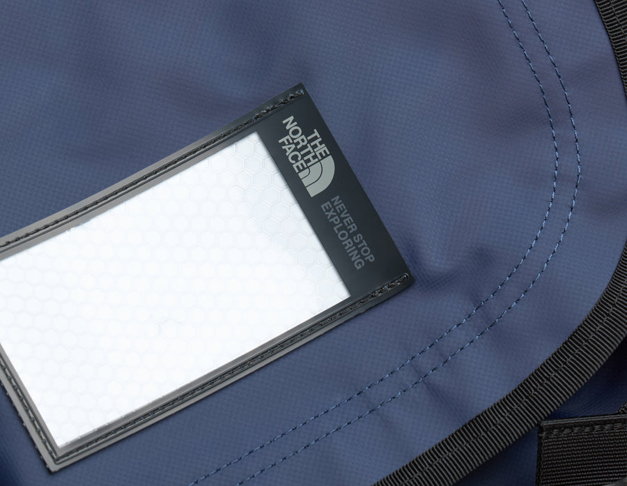 The North Face Base Camp Duffel M / Summit Navy
