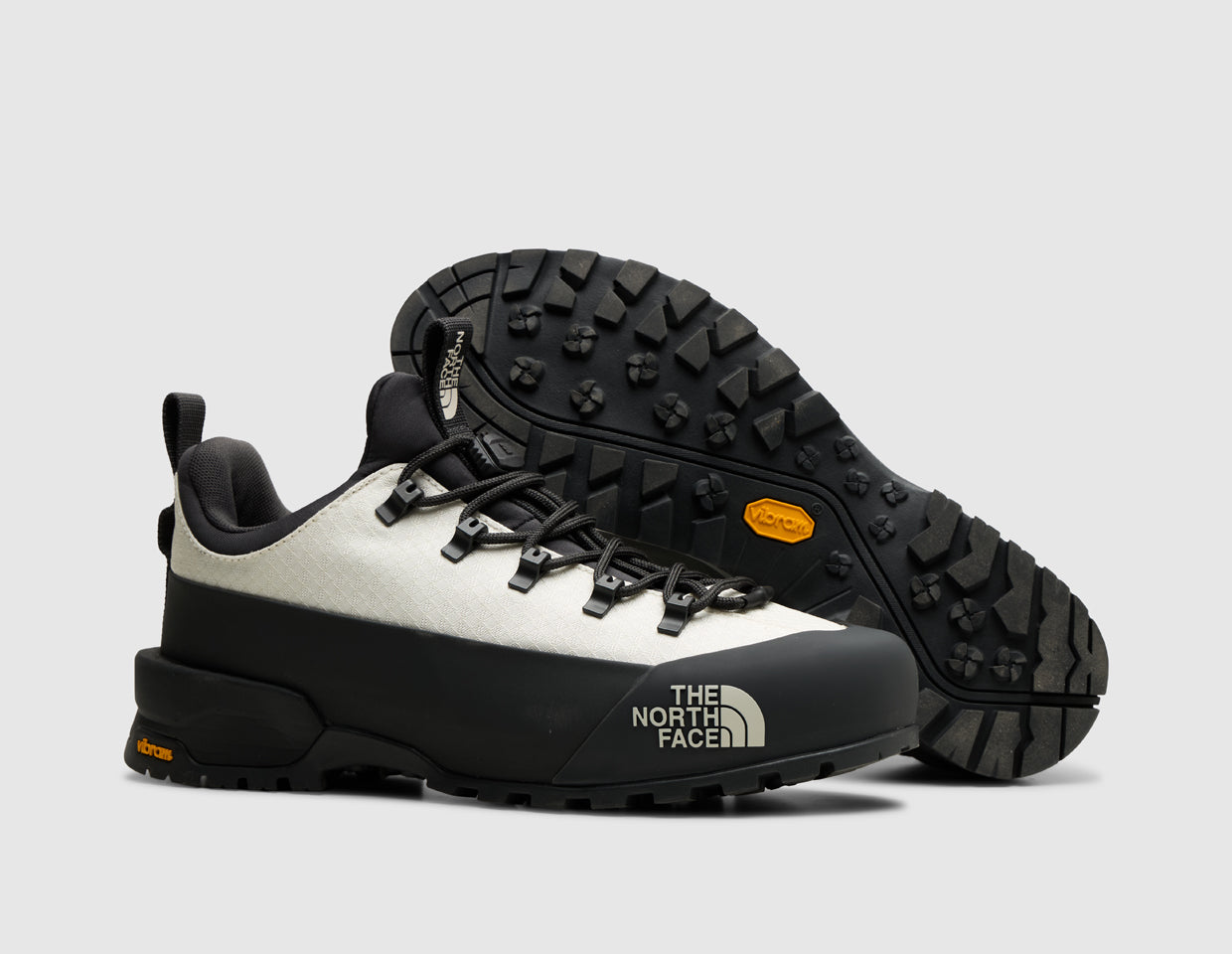 The North Face Glenclyffe Low White Dune / Anthracite – size? Canada