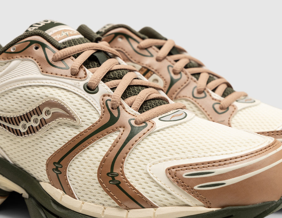 Saucony ProGrid Triumph 4 Cream / Doe