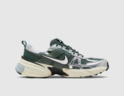 Nike V2K Run Vintage Green / Vintage Green - Sneakers