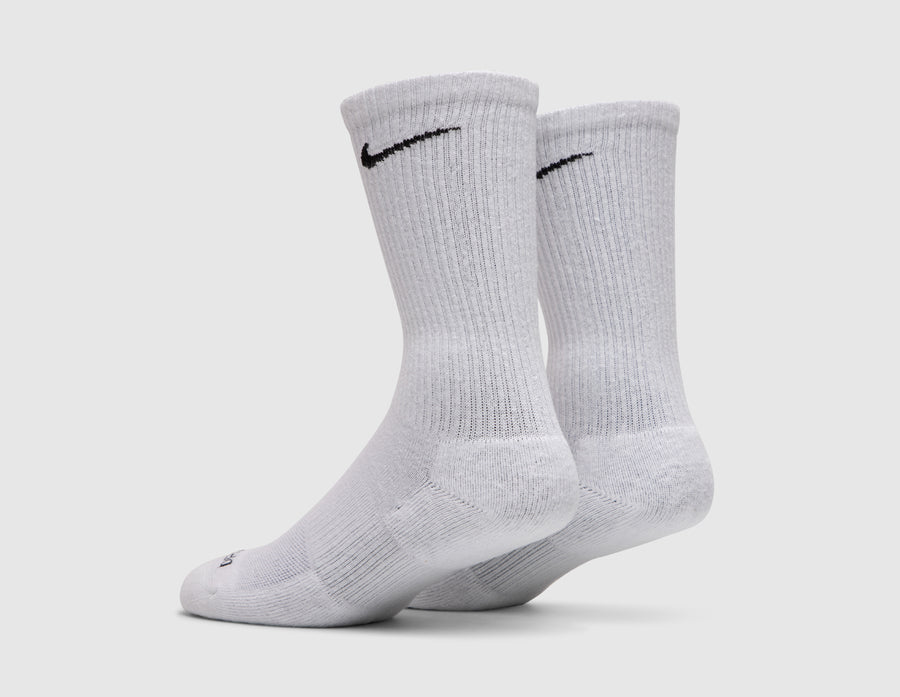 Nike Everyday Plus Cushioned Socks - 3 Pack Black / White – size? Canada