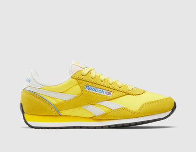 Reebok Women's Classic AZ Yellow / White - Sneakers