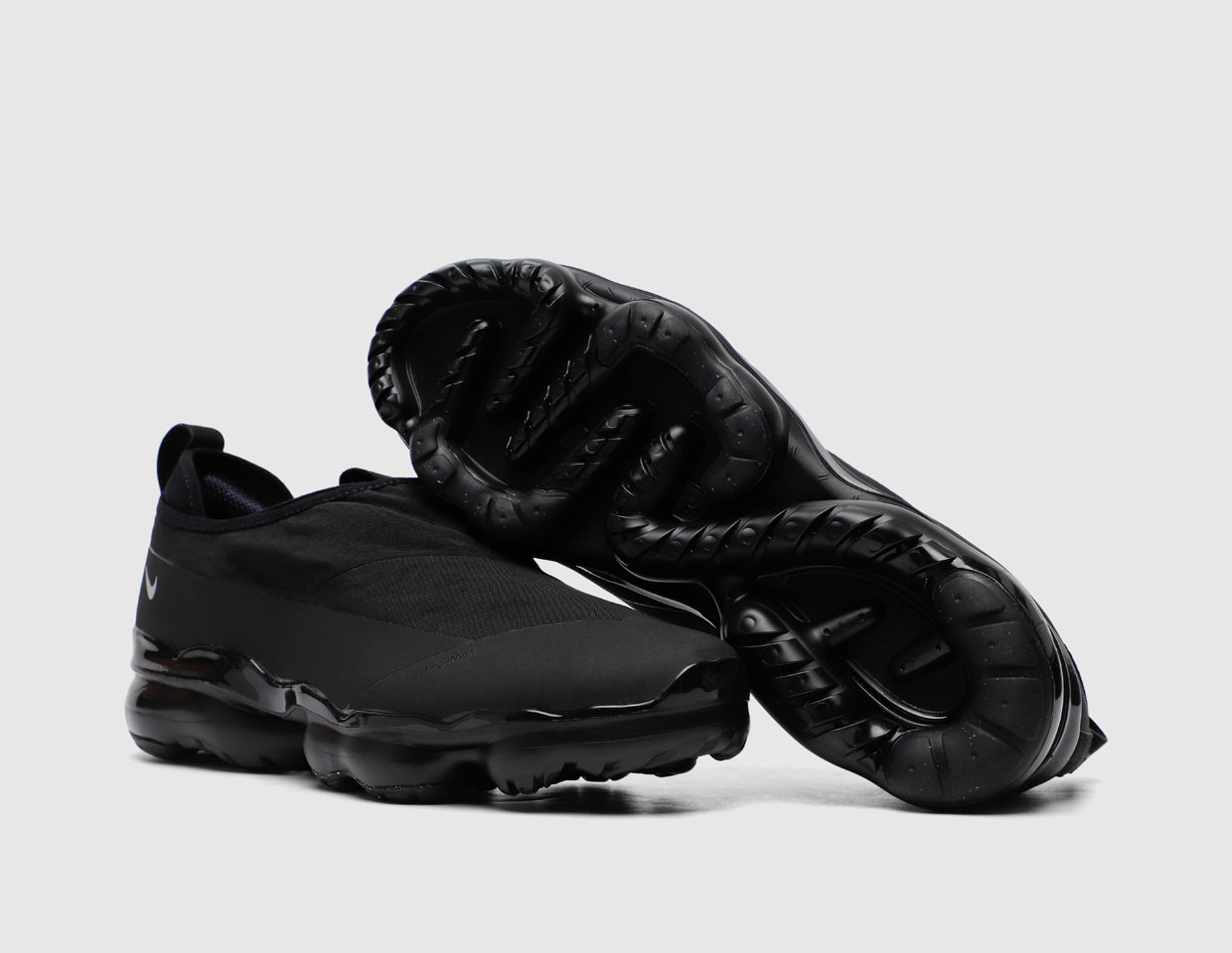 Nike Air Vapormax Moc Roam Black / Metallic Silver – size? Canada