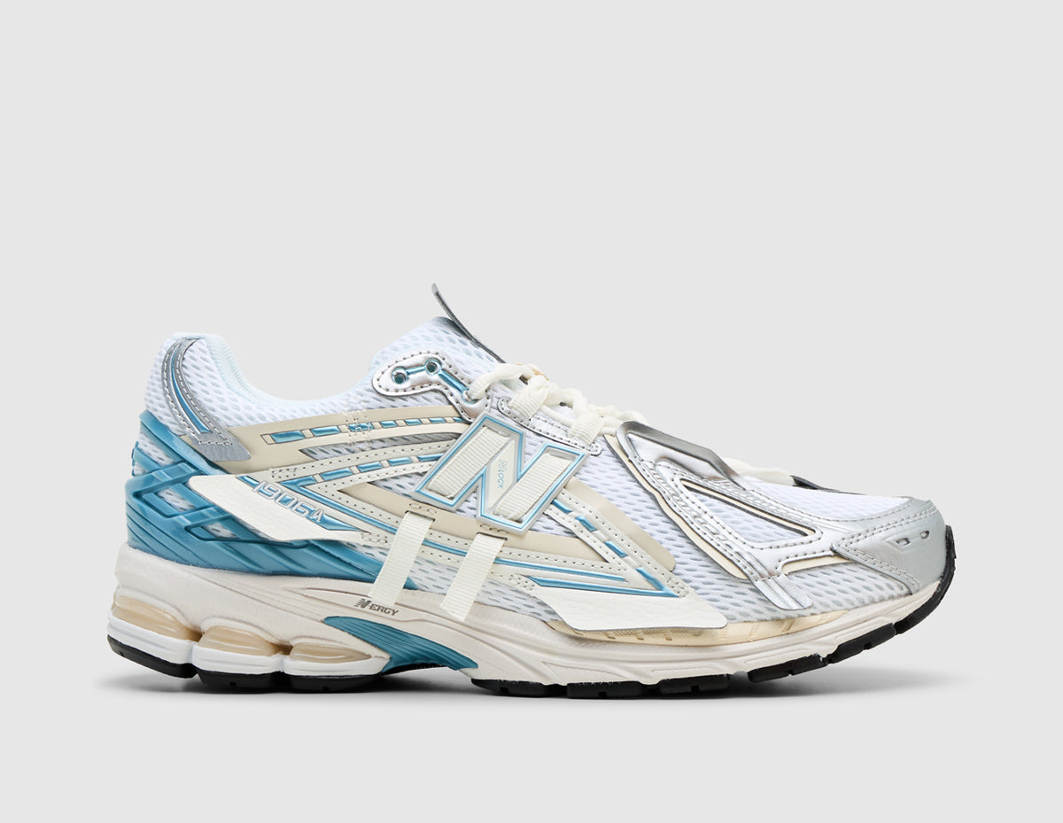 New Balance 1906A Sea Salt / Altitude Metallic