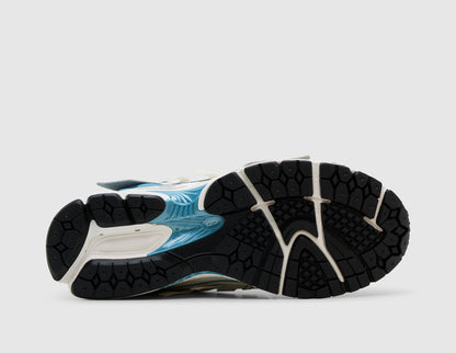 New Balance 1906A Sea Salt / Altitude Metallic