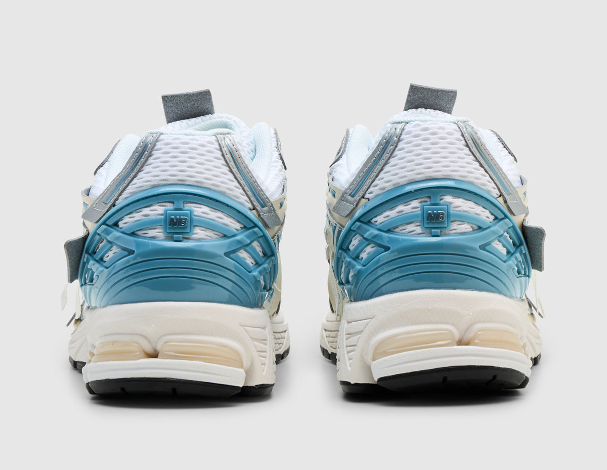 New Balance 1906A Sea Salt / Altitude Metallic