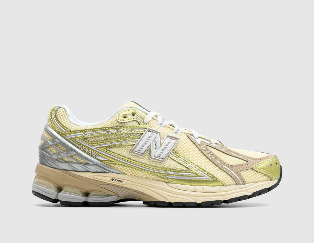 New Balance 1906 – size? Canada