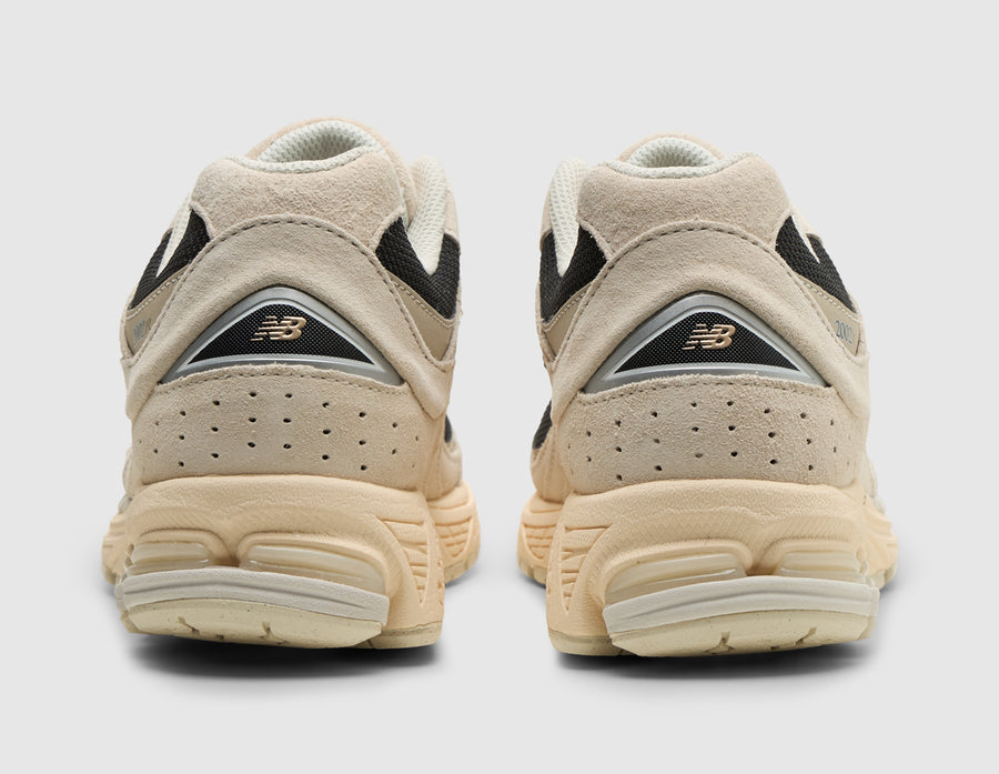 New Balance 2002R Arid Stone / Black Coffee