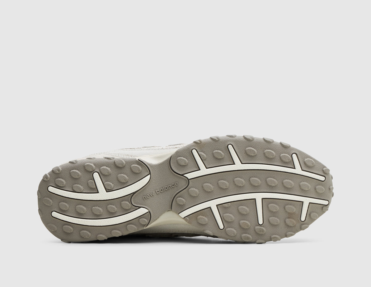 New Balance 204L / Timberwolf