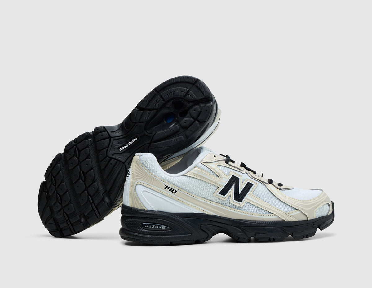 New Balance 740 Timberwolf / White