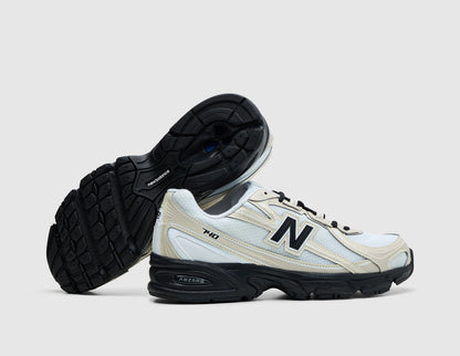 New Balance 740 Timberwolf / White