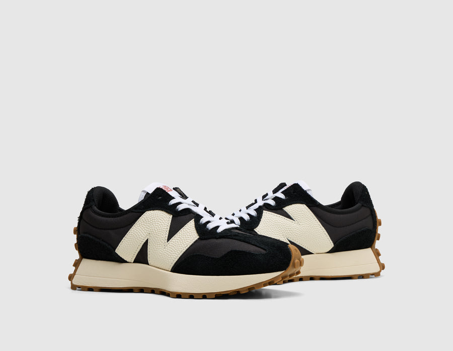 New Balance Women's 327 Black / White - Mineral Red