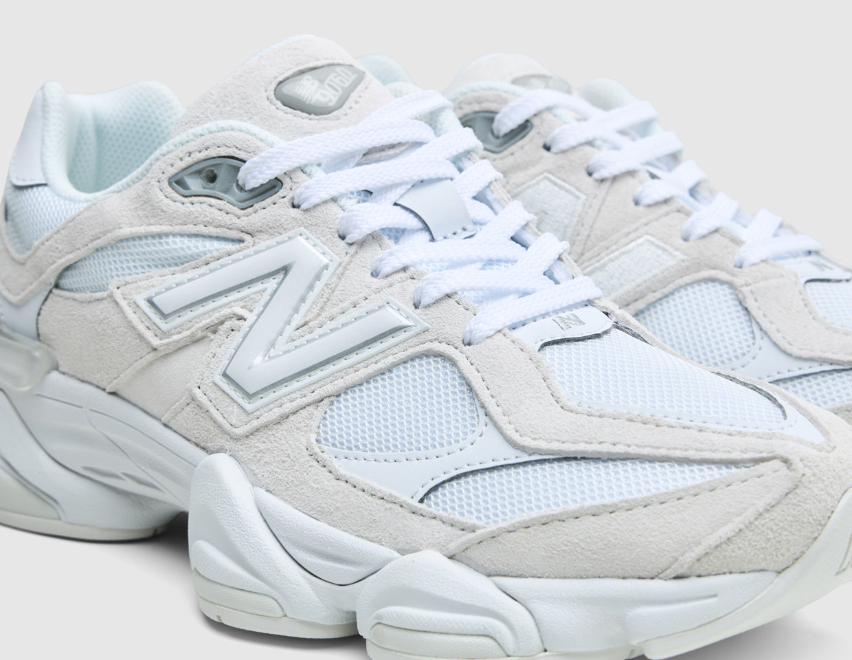 New Balance 9060 Reflection / White – size? Canada