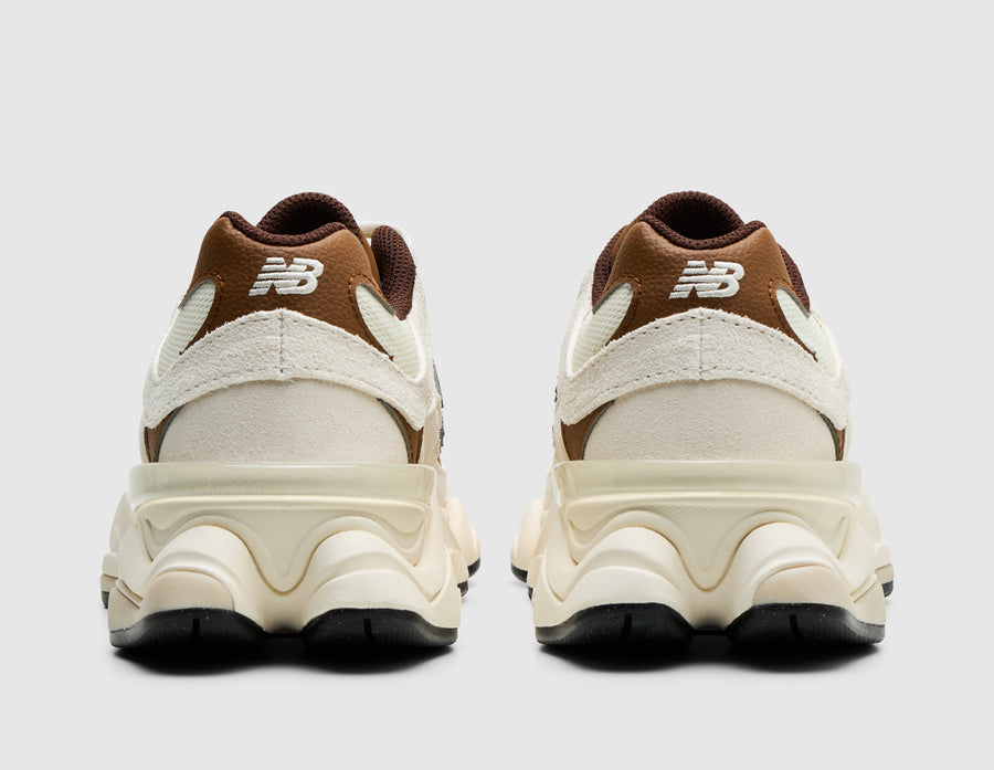 New Balance 9060 Breakfast Tea / Angora