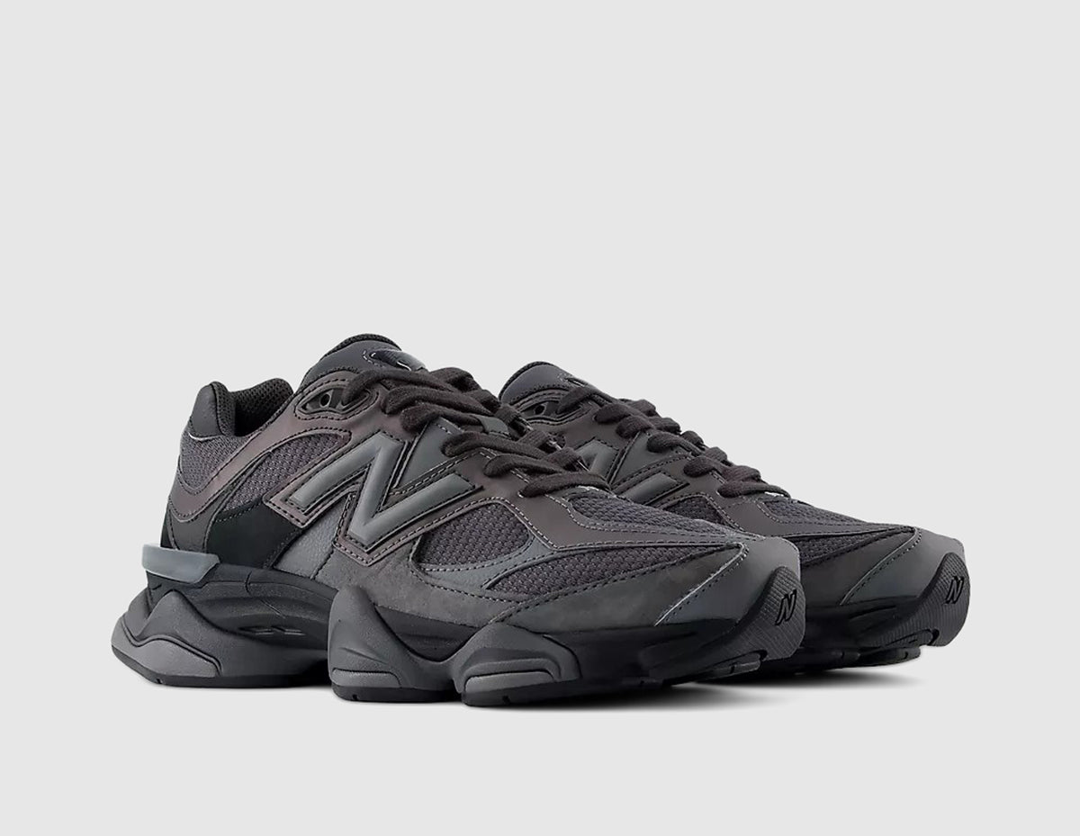 New Balance 9060 Black / Castlerock