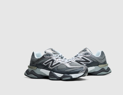 New Balance 9060 Magnet / Black