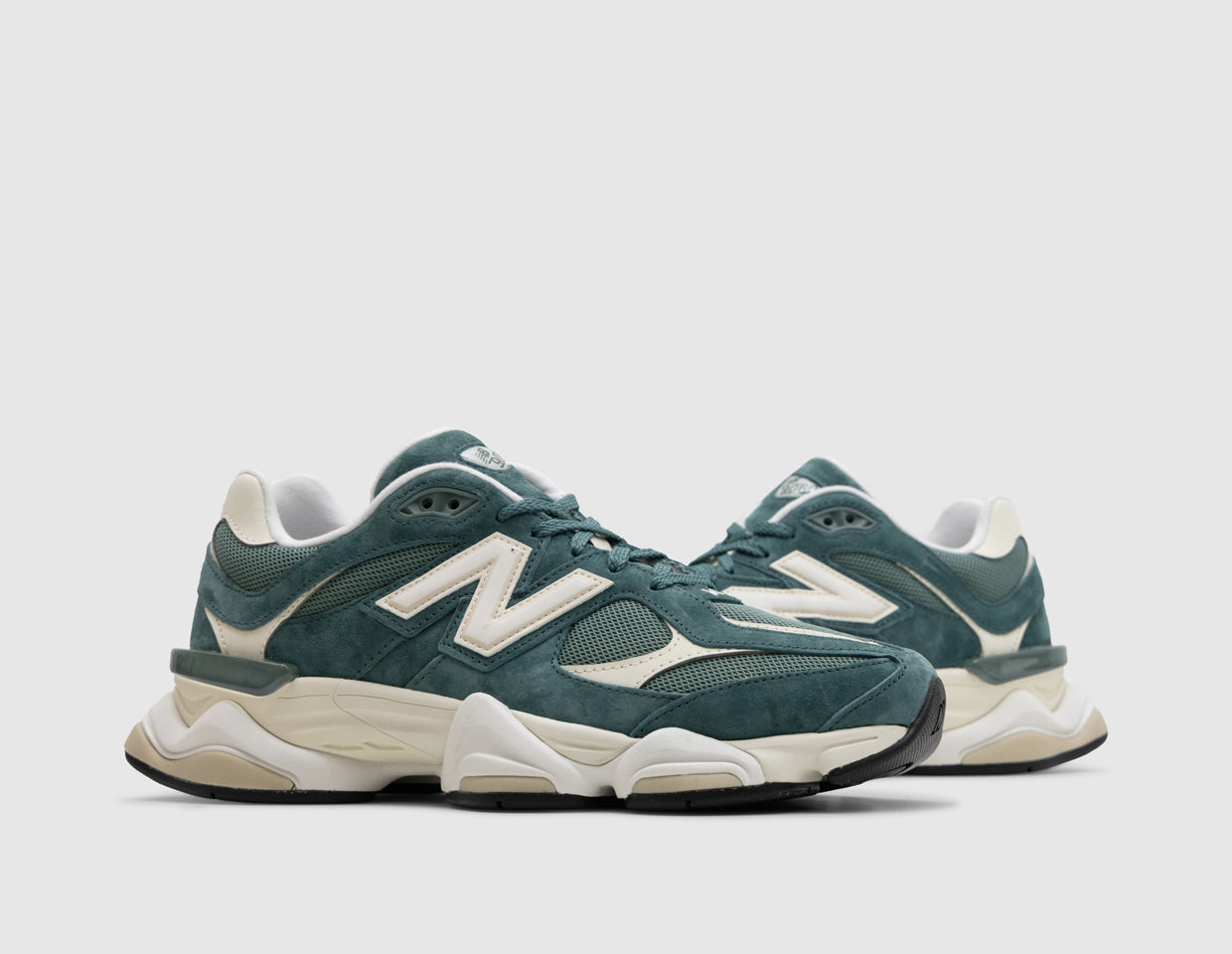 New Balance 9060 New Spruce / Angora – size? Canada