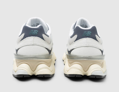 New Balance 9060 Sea Salt / New Spruce