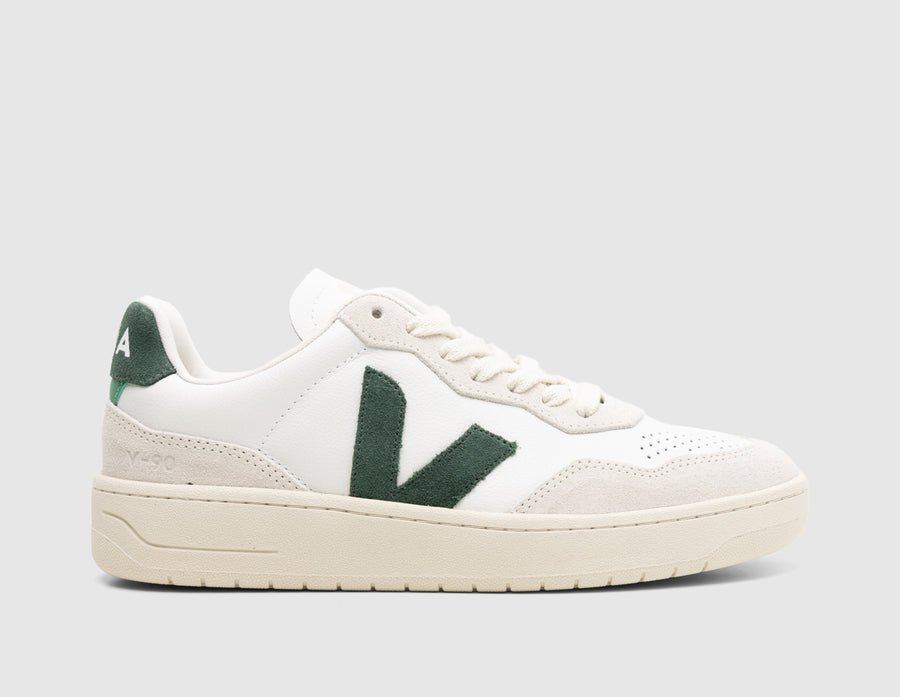 VEJA V-90 Leather Extra White - Cyprus