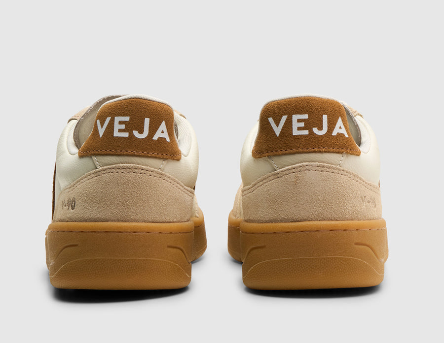 VEJA Women's V-90 Pure Camel / Almond Natural