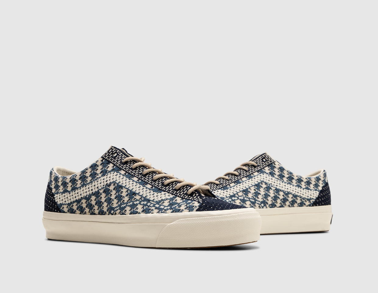 靴 VANS OLD SCHOOL STYLE36 50th Vans LX Old Skool 36 EK STV Navy / Turtledove – size? Canada