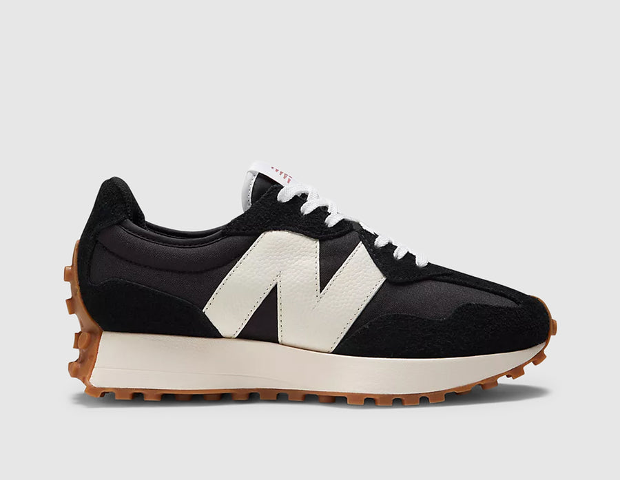 New Balance Women's 327 Black / White - Mineral Red