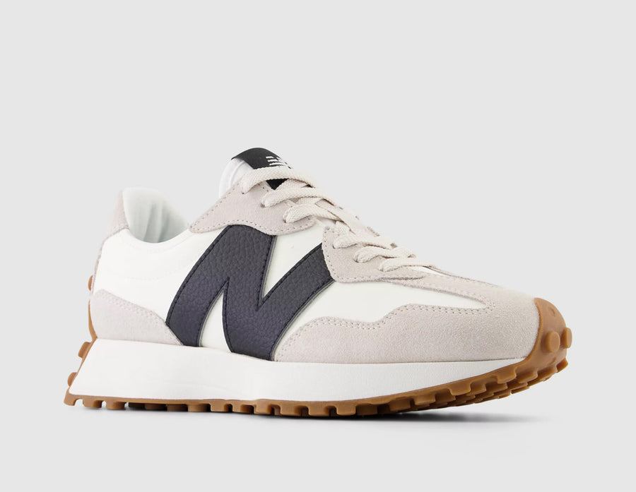 New Balance Women's 327 Sea Salt / Black