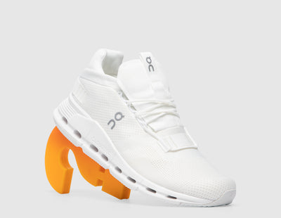 On Cloudnova / Undyed White - Sneakers