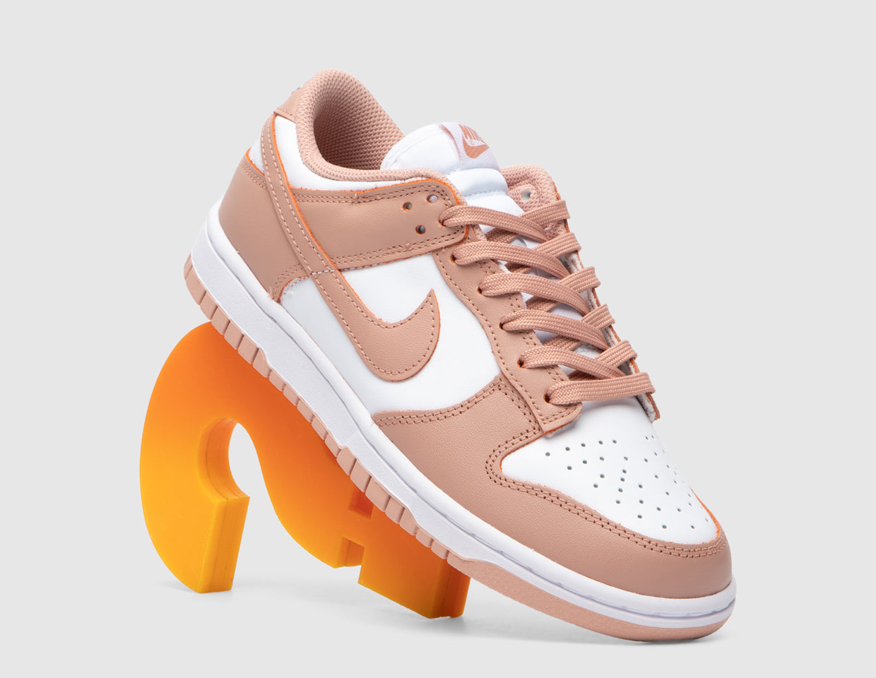 New nike hotsell dunks for women