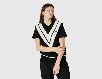 Fred Perry Tipped V-Neck Tank / Black