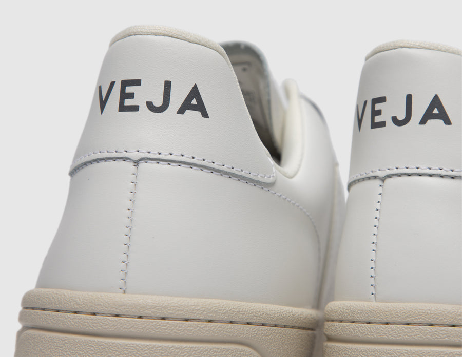 VEJA V-12 / Extra White