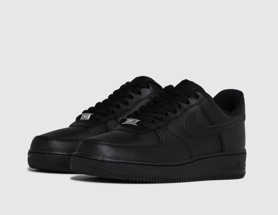 Nike Air Force 1 07 Black / Black
