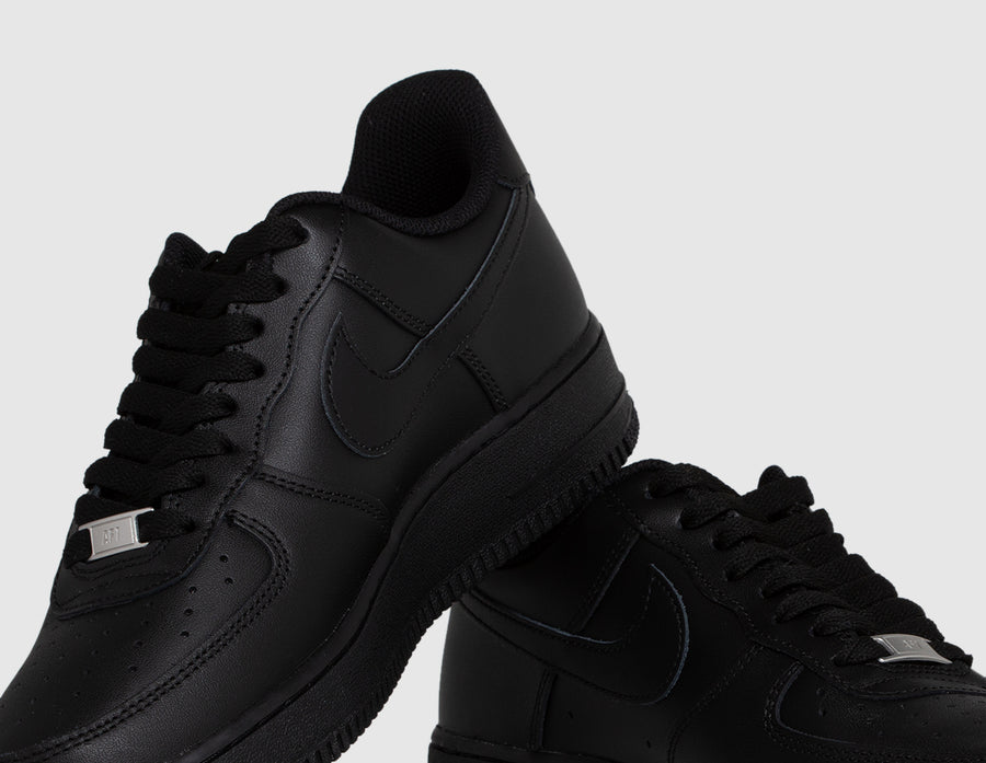 Nike Air Force 1 07 Black / Black