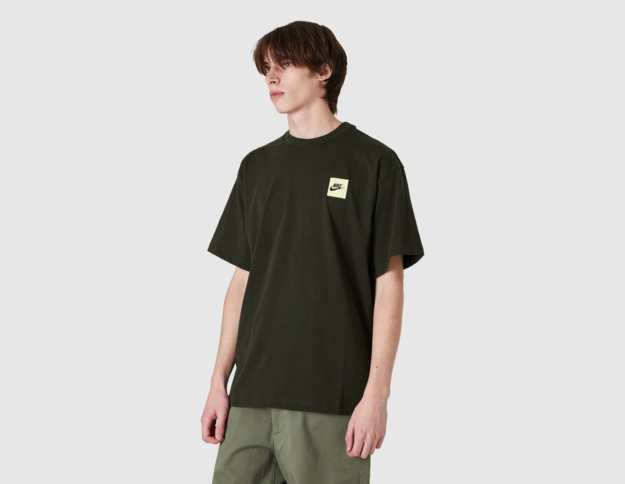 Nike No Finish Glow T-shirt / Sequoia – size? Canada