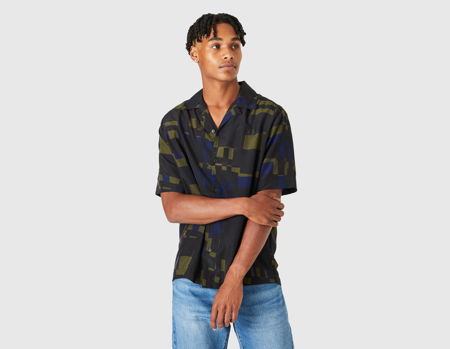 Fred Perry Printed Revere Collar Shirt / Black