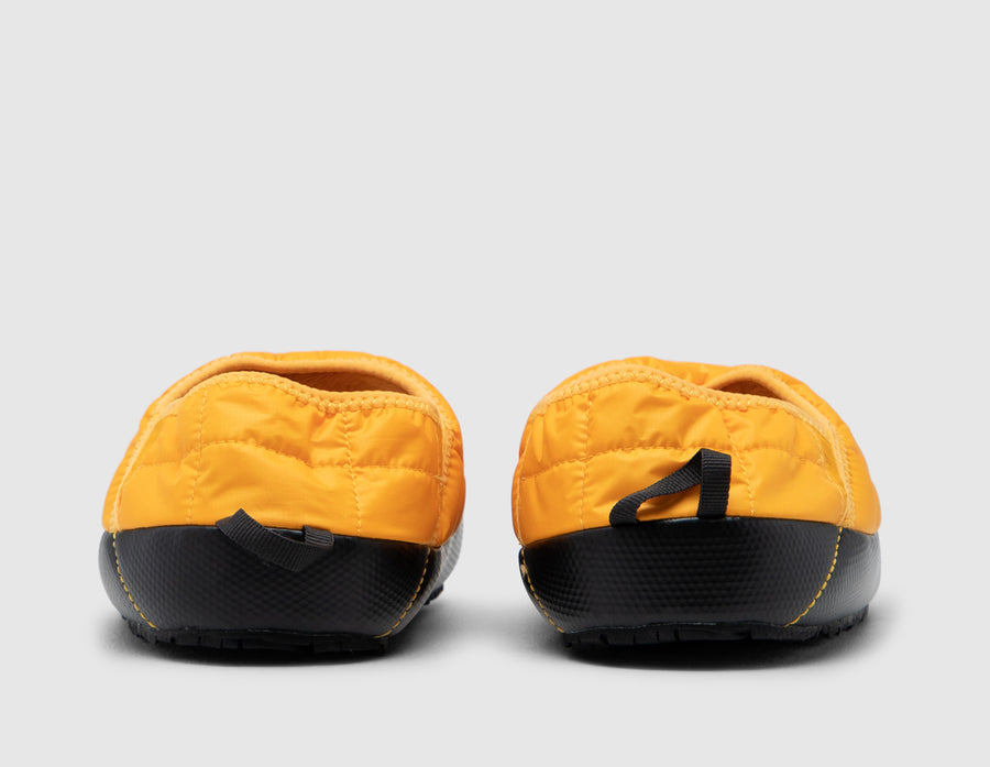The North Face Thermoball Traction Mule V Summit Gold / TNF Black